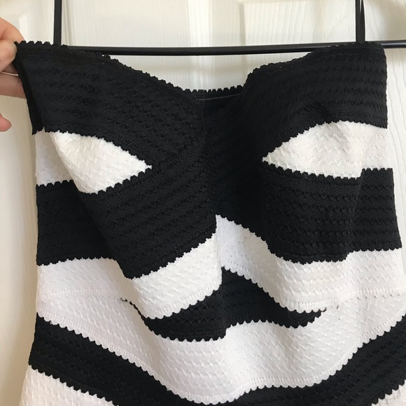 Strapless Black & White Stripe Mini - Picture 2 of 4